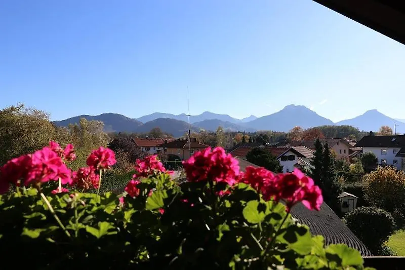 Ferienwohnung-Fellner Raubling Apartment